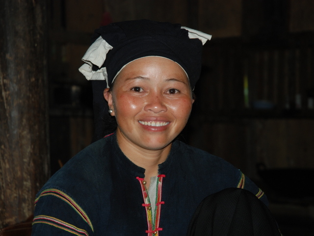 Young woman of Lolo ethnic group